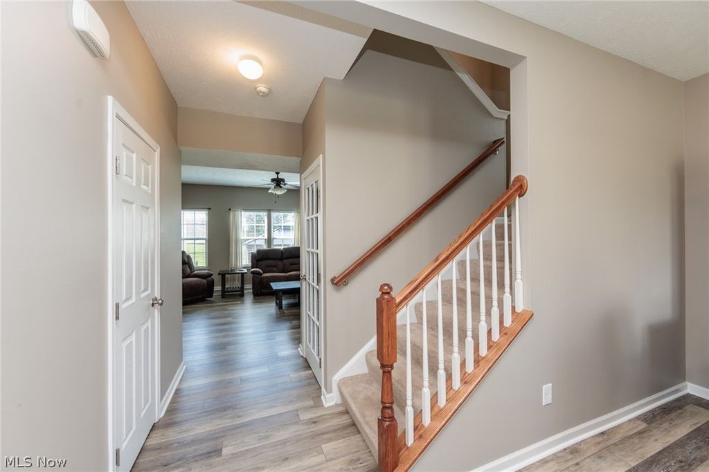 Photo of 1422 Mclean Avenue, Streetsboro, OH 44241 (MLS # 5200846)