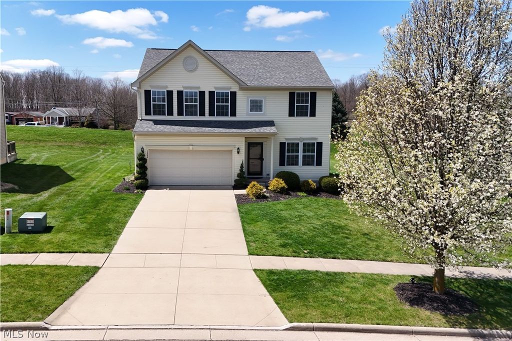 Photo of 1422 Mclean Avenue, Streetsboro, OH 44241 (MLS # 5200846)