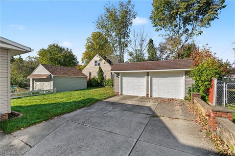 Tiny photo for 6314 Dunham Road, Maple Heights, OH 44137 (MLS # 5254660)