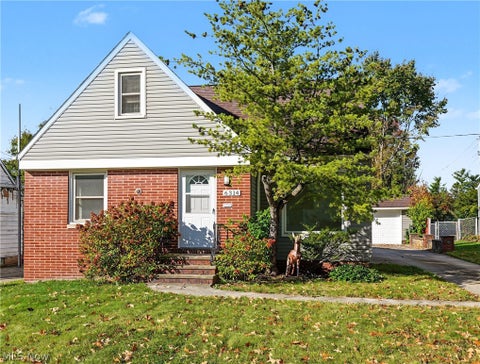 Photo of 6314 Dunham Road, Maple Heights, OH 44137 (MLS # 5254660)