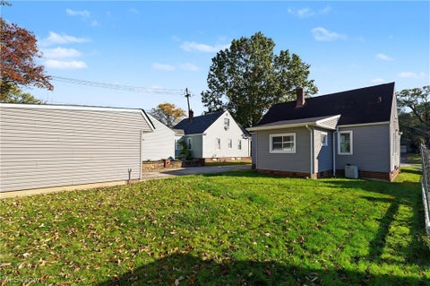 Tiny photo for 6314 Dunham Road, Maple Heights, OH 44137 (MLS # 5254660)