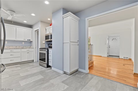 Tiny photo for 6314 Dunham Road, Maple Heights, OH 44137 (MLS # 5254660)