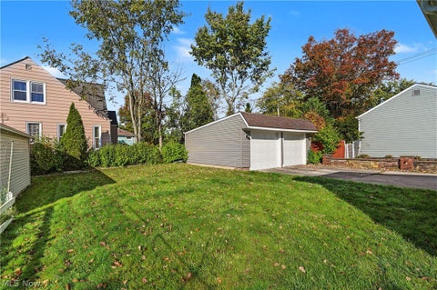 Tiny photo for 6314 Dunham Road, Maple Heights, OH 44137 (MLS # 5254660)