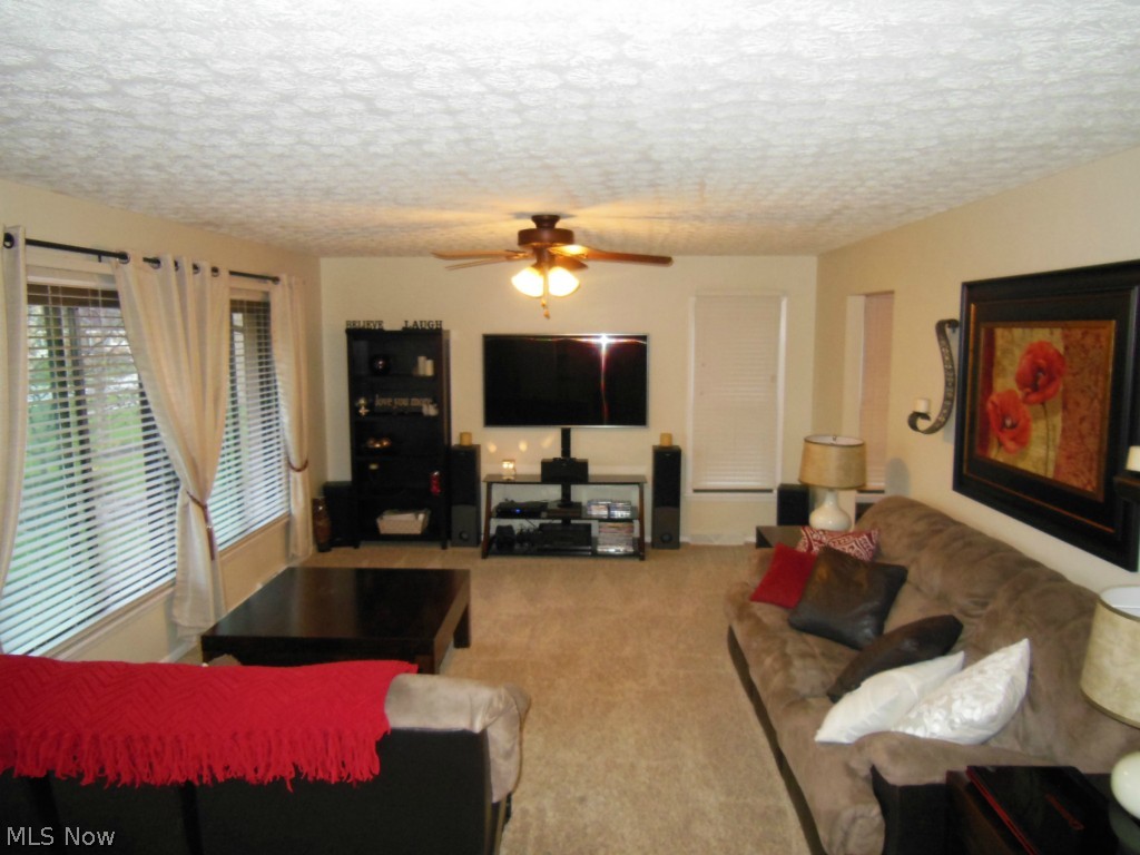 Forest Mdws 02 - Residential