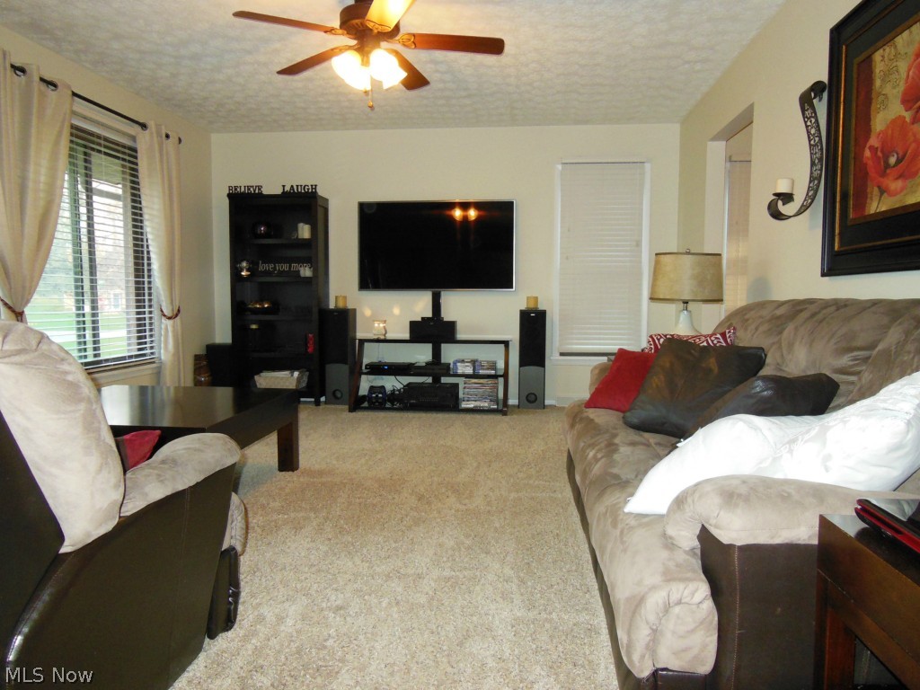 Forest Mdws 02 - Residential