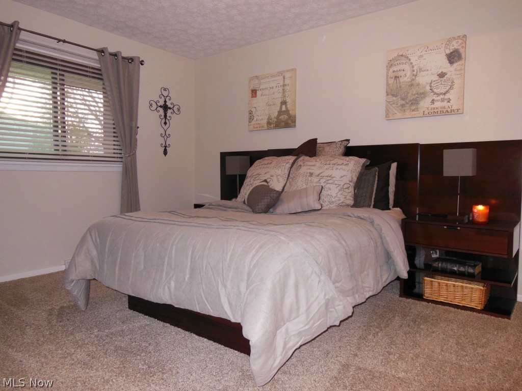 Forest Mdws 02 - Residential