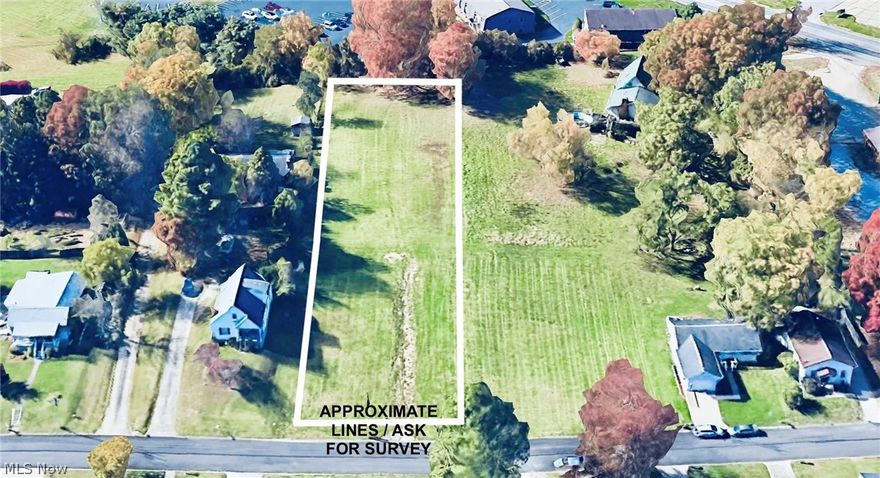 Cleared lot ready to build on in the city with .955 acres. All utilities available at road. Do not miss this opportunity to own such a larger lot in Parkersburg. Survey already completed.