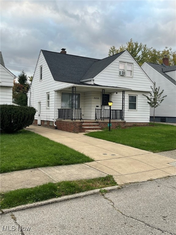 5218 Joseph Street, Maple Heights, Ohio image 1