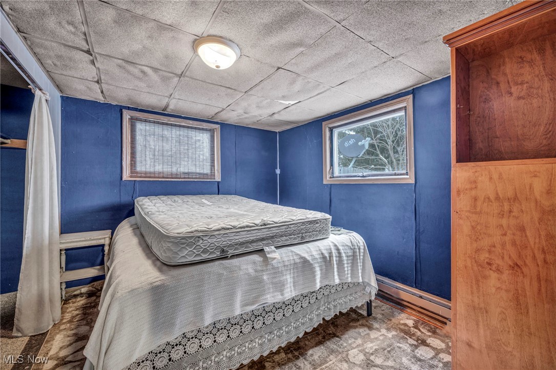 Village/New London - Residential