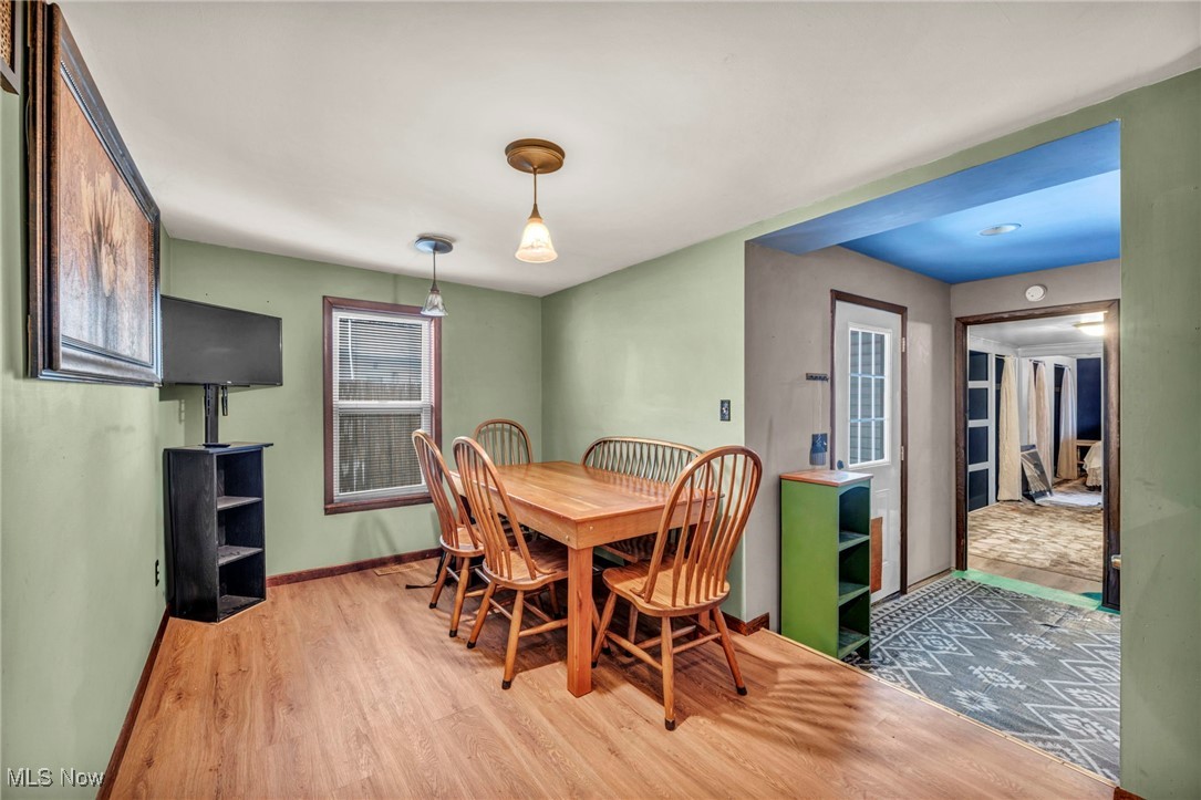 Village/New London - Residential