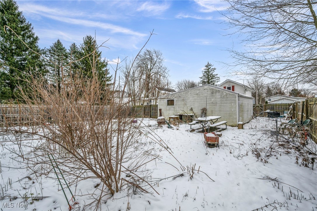 Village/New London - Residential