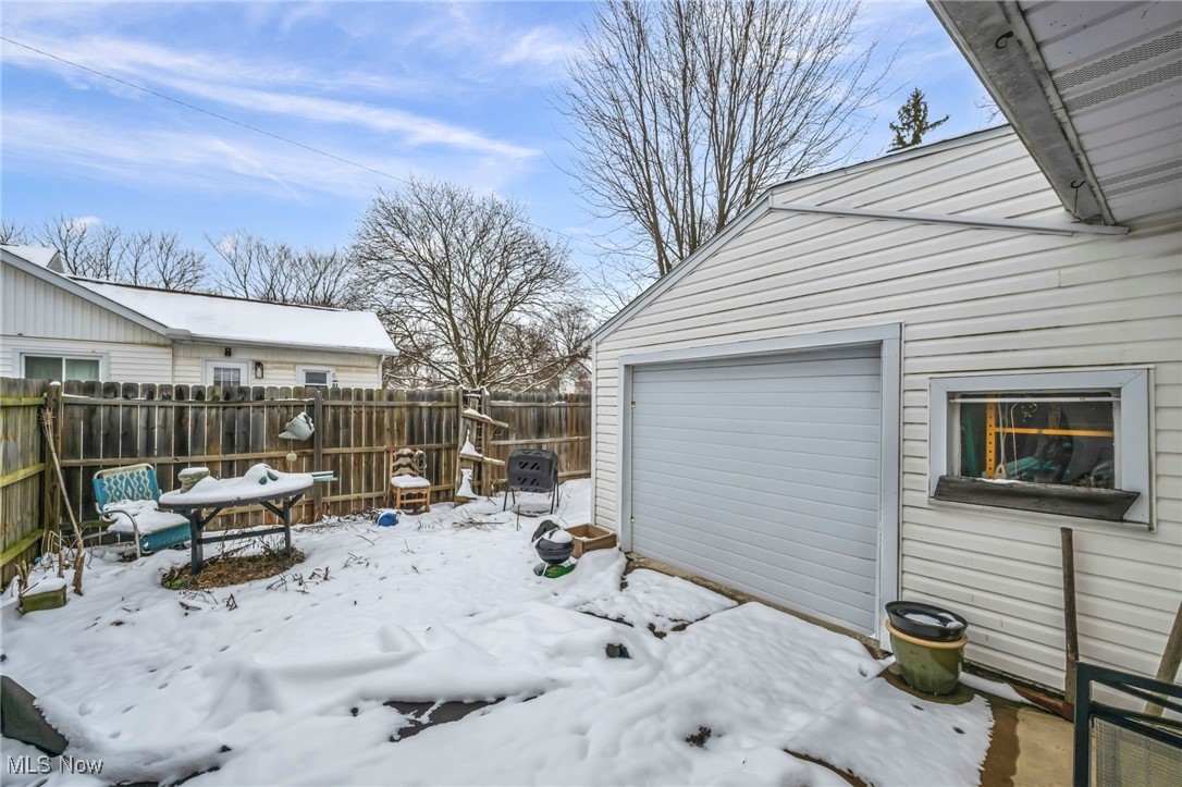 Village/New London - Residential