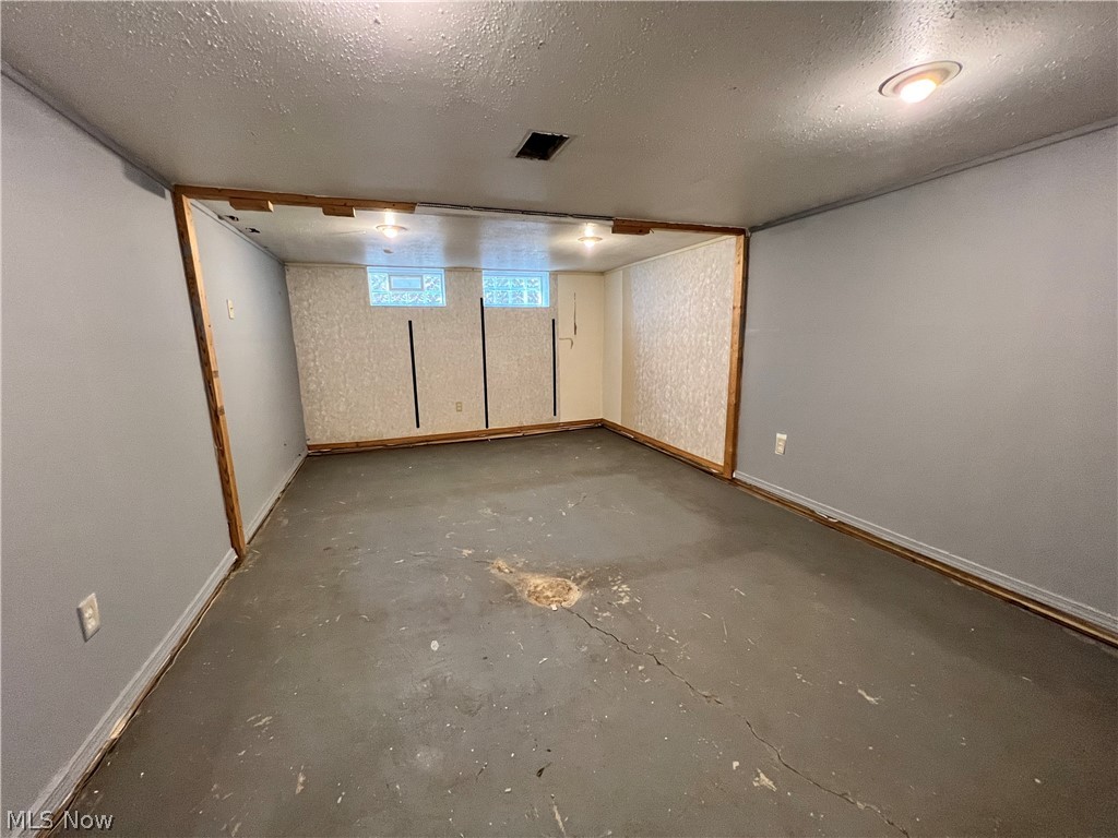 Euclid 12 - Residential