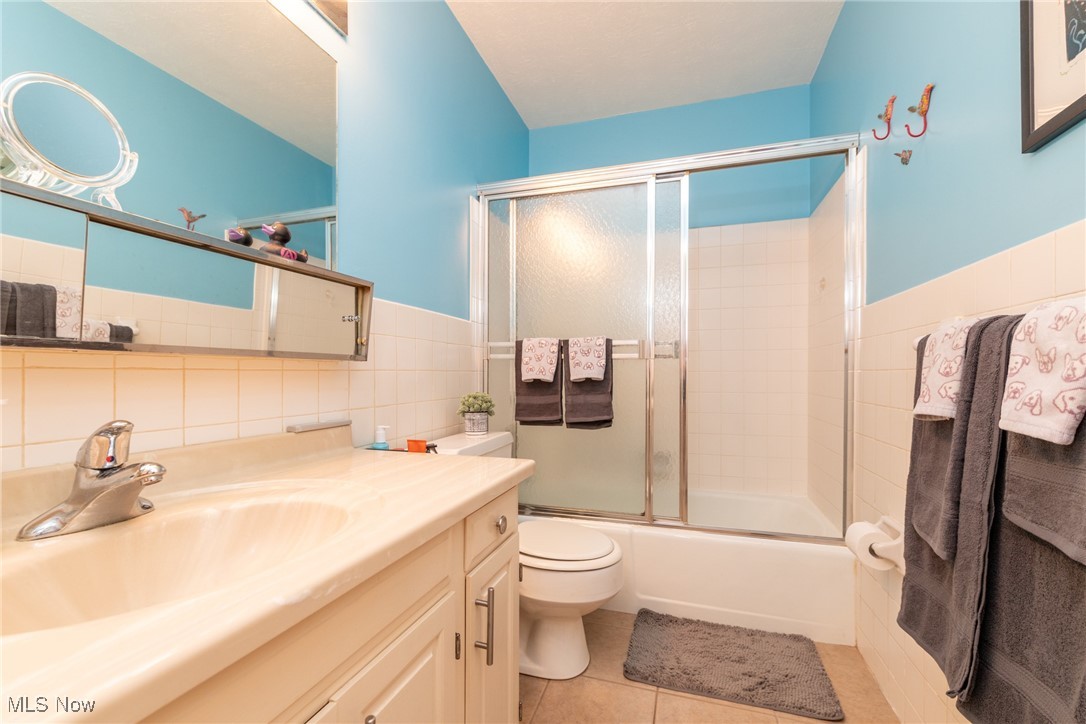 Acacia On the Green - Residential