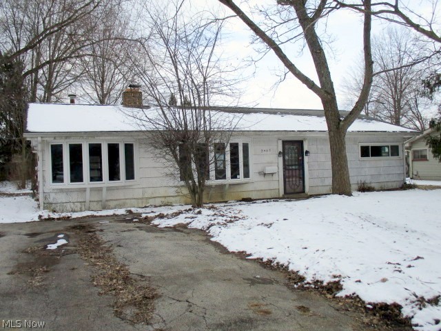 Perfect before and after 3 bedroom ranch renovation candidate. Remodel, redesign and upgrade exactly the way you want it. Lots of upside potential! Priced to sell!