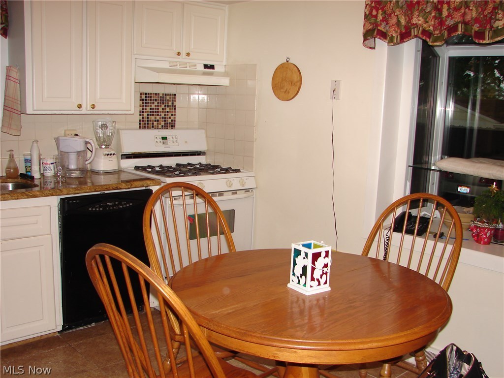 Rolling Acres - Residential Lease