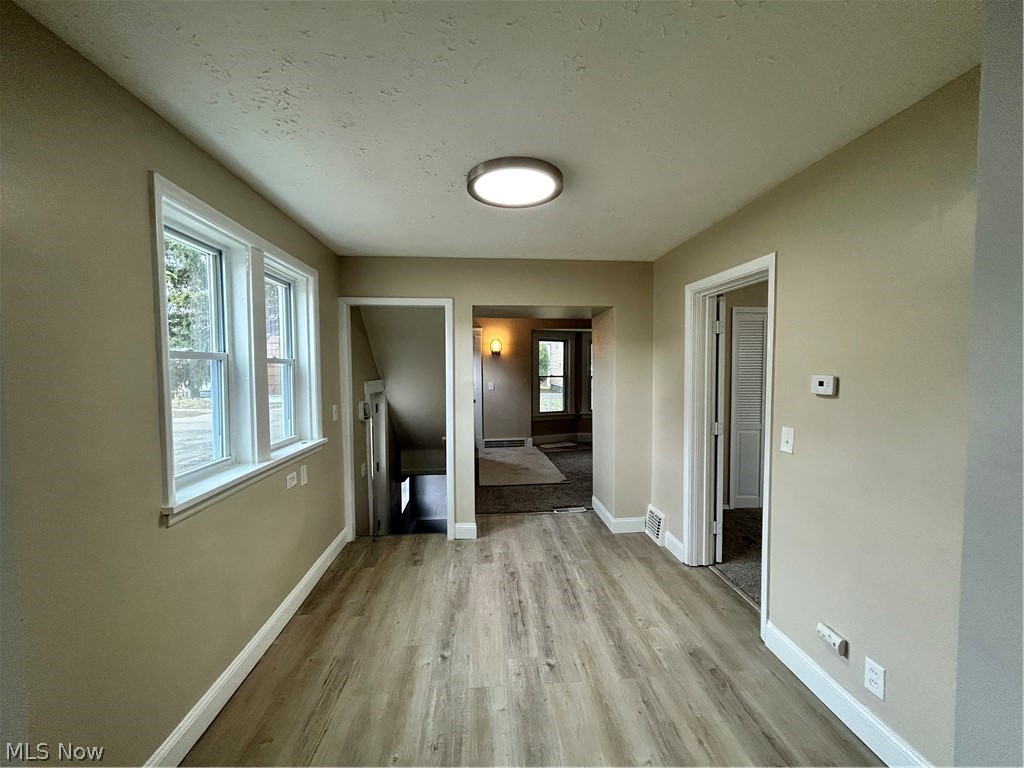 Walton Realty Companys Garfie - Residential