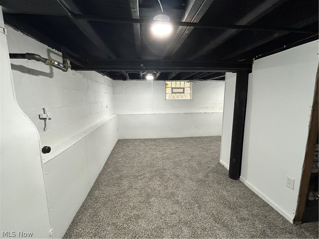 Walton Realty Companys Garfie - Residential