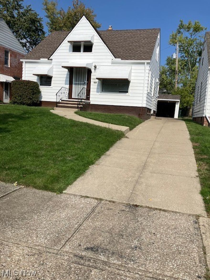 Renovated 3 bedroom, 1 bath Cape Cod with a 3 seasons room. Lovely home and neighborhood. Truly a MUST SEE!