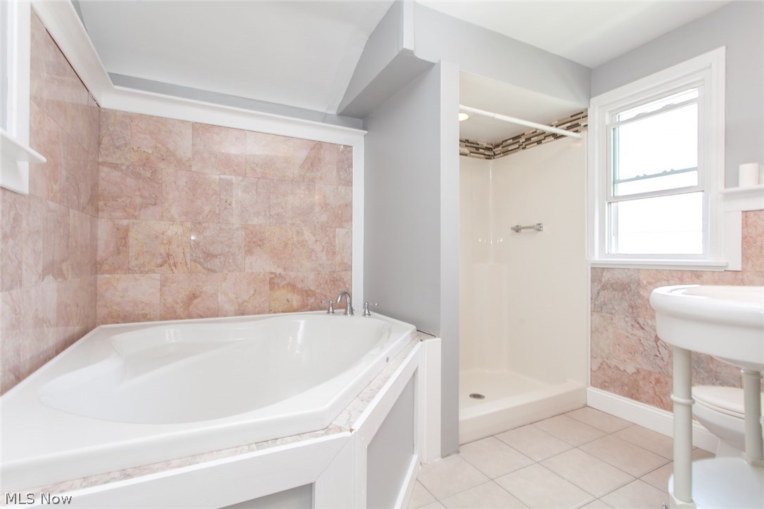 Fairview Golflands Estates - Residential