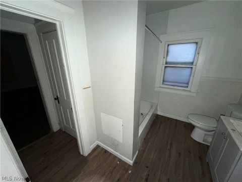 Tiny photo for 3185 W 58th Street, Cleveland, OH 44102 (MLS # 5191112)