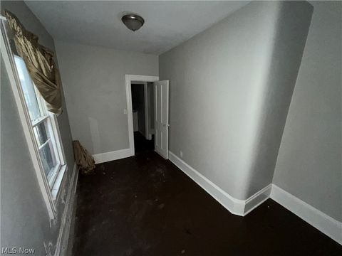 Tiny photo for 3185 W 58th Street, Cleveland, OH 44102 (MLS # 5191112)