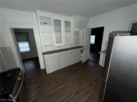 Tiny photo for 3185 W 58th Street, Cleveland, OH 44102 (MLS # 5191112)