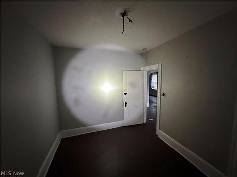 Tiny photo for 3185 W 58th Street, Cleveland, OH 44102 (MLS # 5191112)