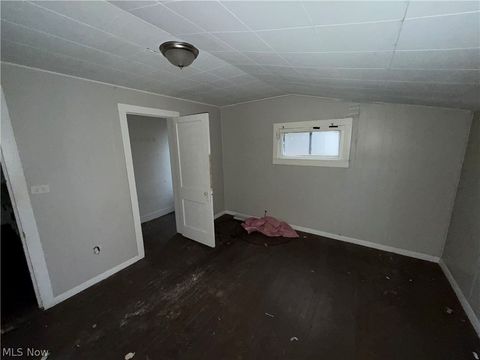 Tiny photo for 3185 W 58th Street, Cleveland, OH 44102 (MLS # 5191112)