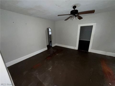 Tiny photo for 3185 W 58th Street, Cleveland, OH 44102 (MLS # 5191112)