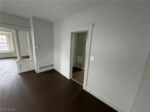 Tiny photo for 3185 W 58th Street, Cleveland, OH 44102 (MLS # 5191112)