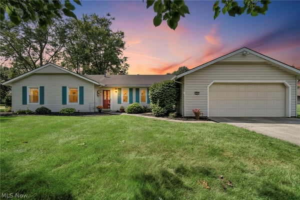 4914 MEADOW MOSS LN, NORTH RIDGEVILLE, OH 44039 - Image 52570dbda545c829b0732e5f8c1bb271/555486366