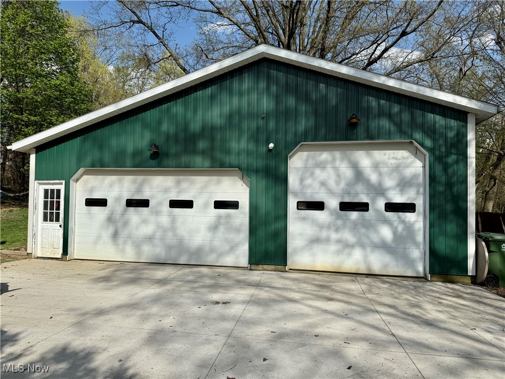 3899 Easton Road, Barberton, Ohio image 44
