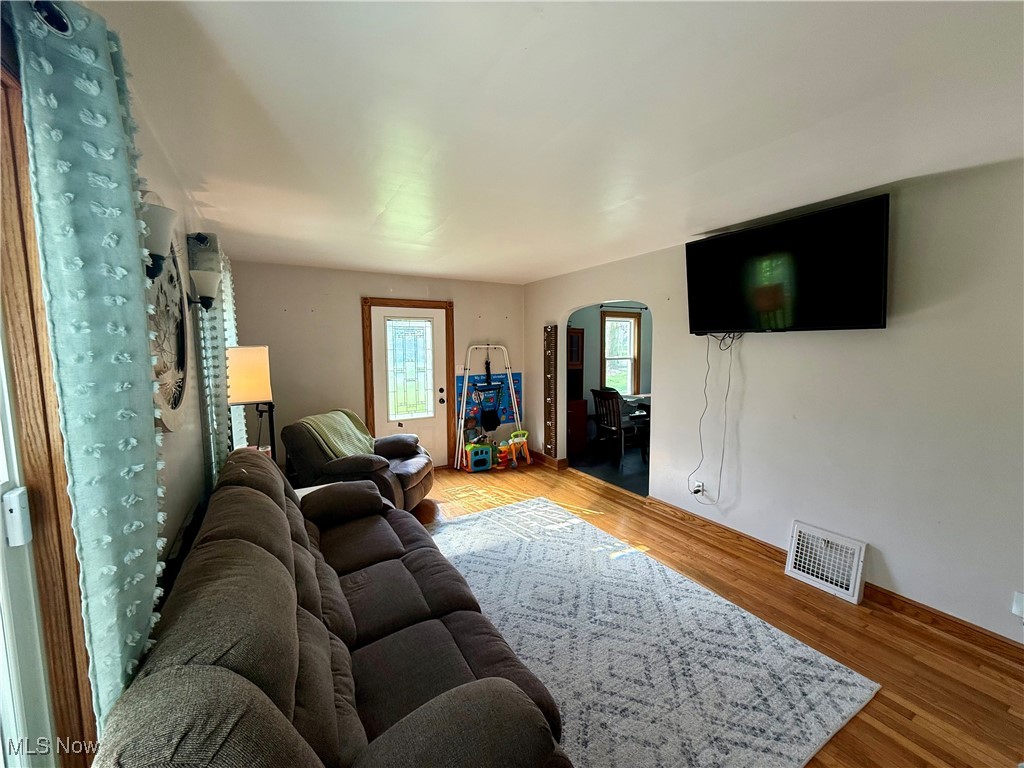 3899 Easton Road, Barberton, Ohio image 12