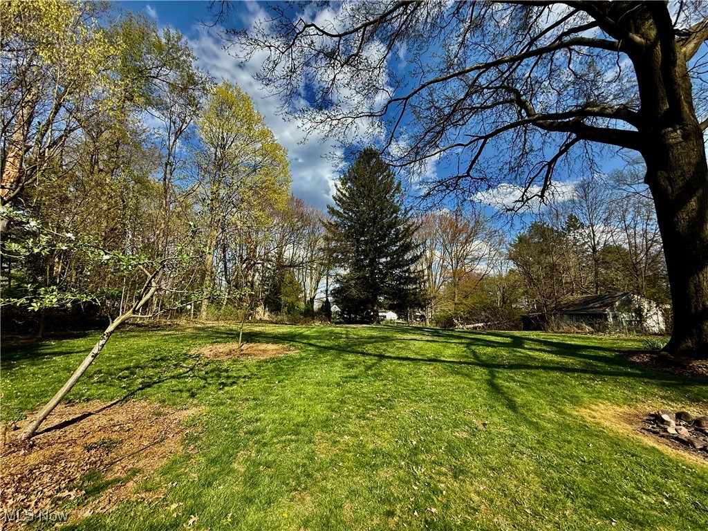 3899 Easton Road, Barberton, Ohio image 37