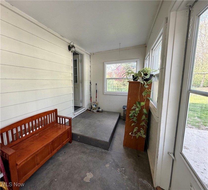 3899 Easton Road, Barberton, Ohio image 31