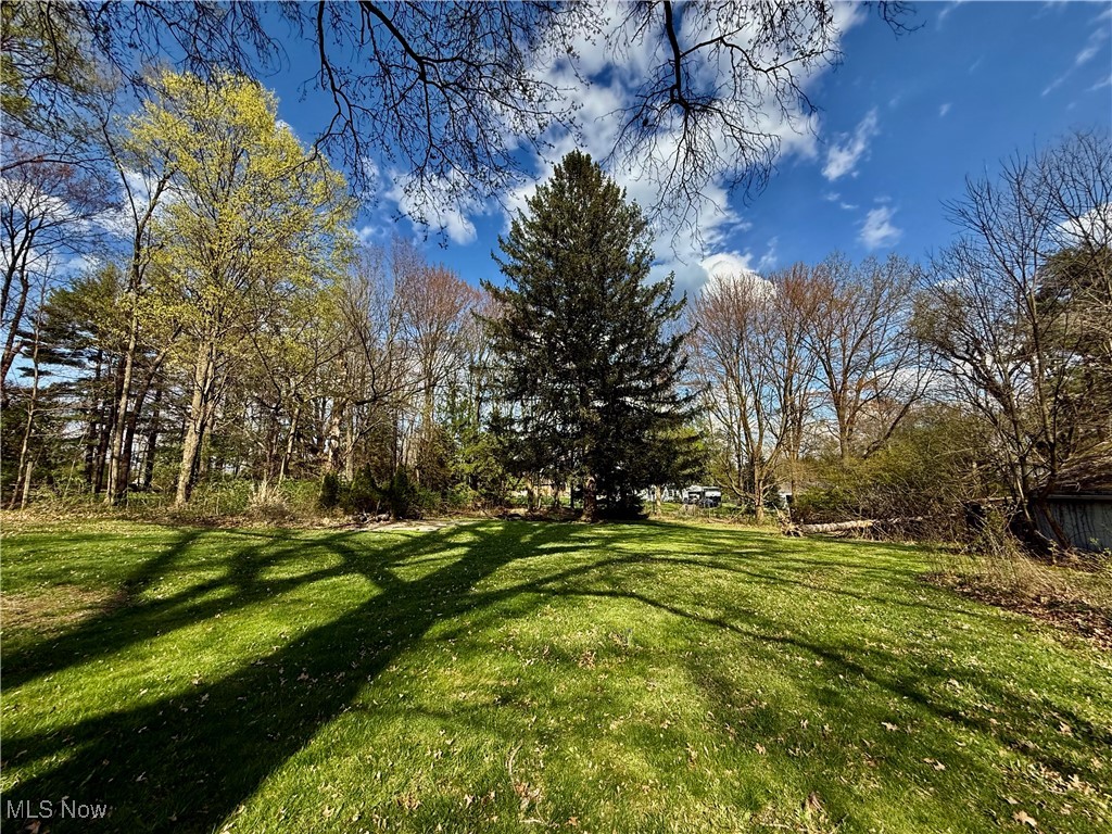 3899 Easton Road, Barberton, Ohio image 40