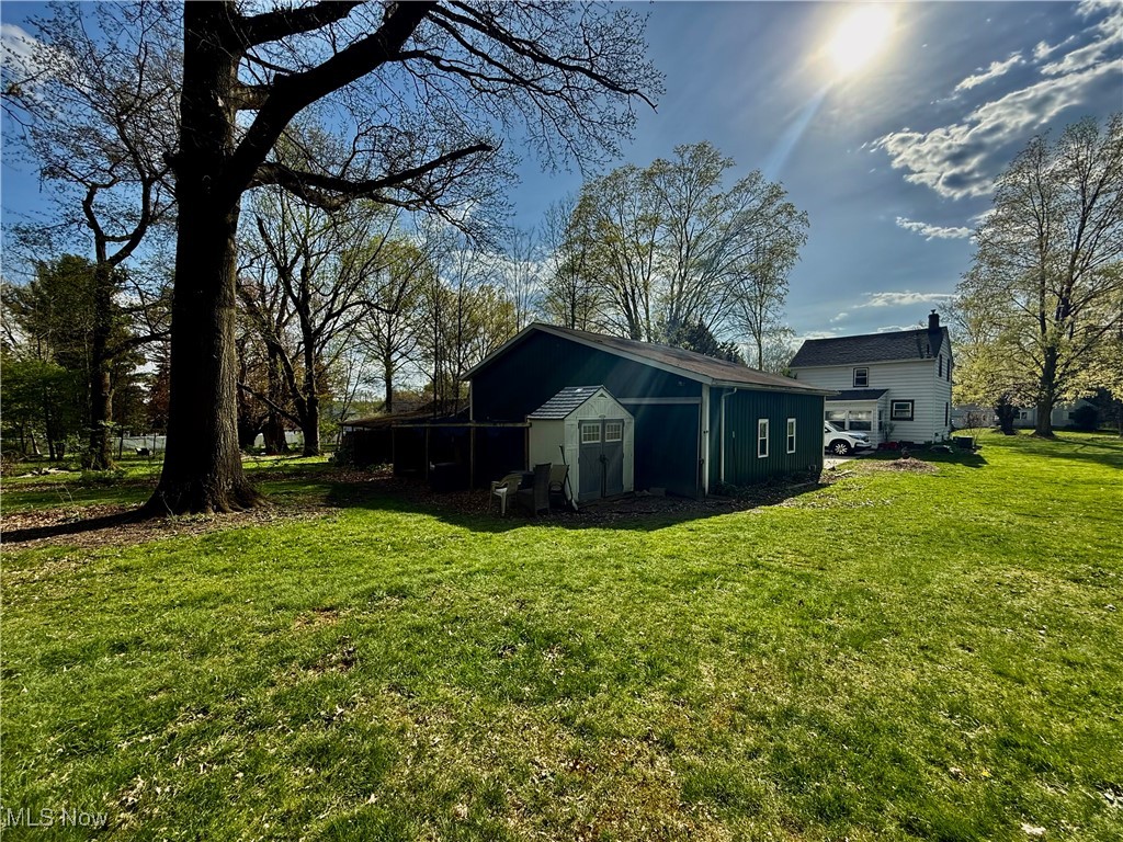 3899 Easton Road, Barberton, Ohio image 36