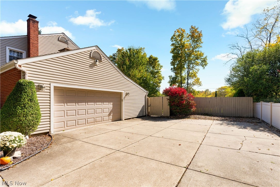 135 E Case Drive