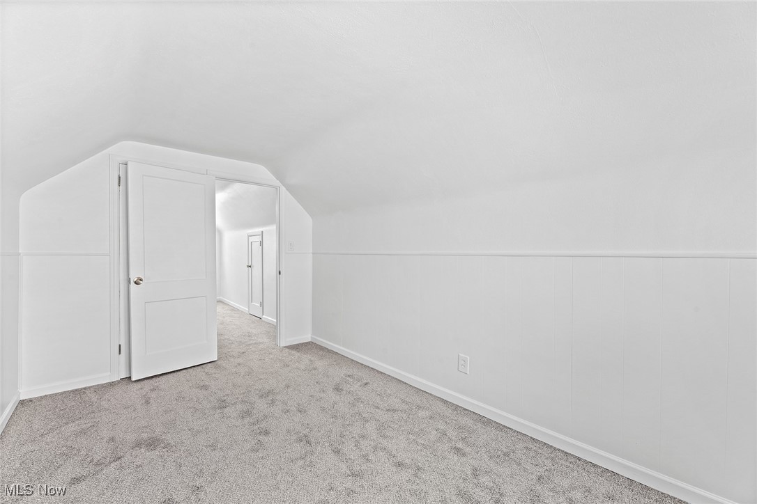 1717 Oakwood Avenue, Akron, Ohio image 31