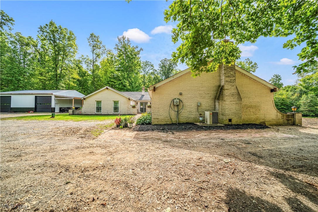 Connecticut Western Reserve Su - Residential