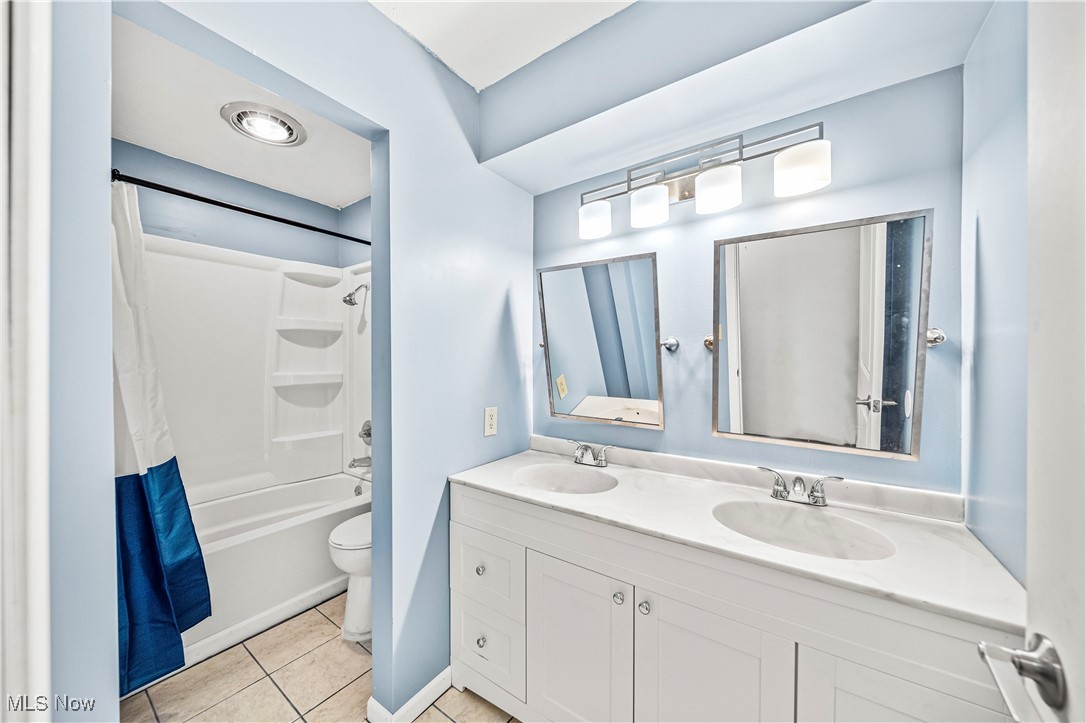 Connecticut Western Reserve Su - Residential