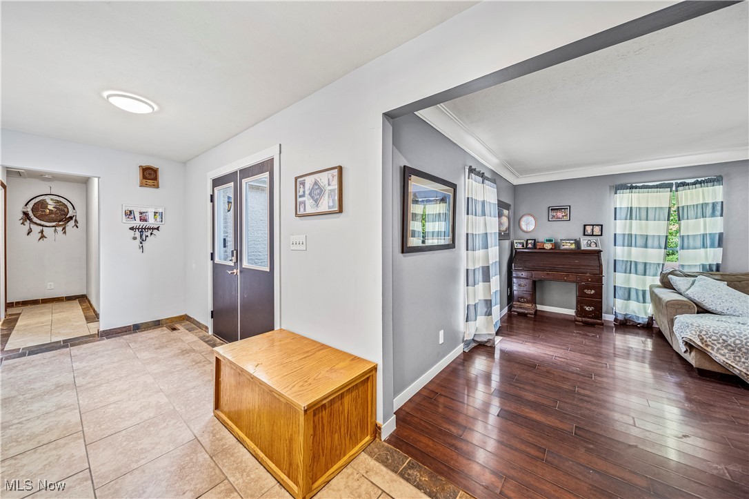 Connecticut Western Reserve Su - Residential