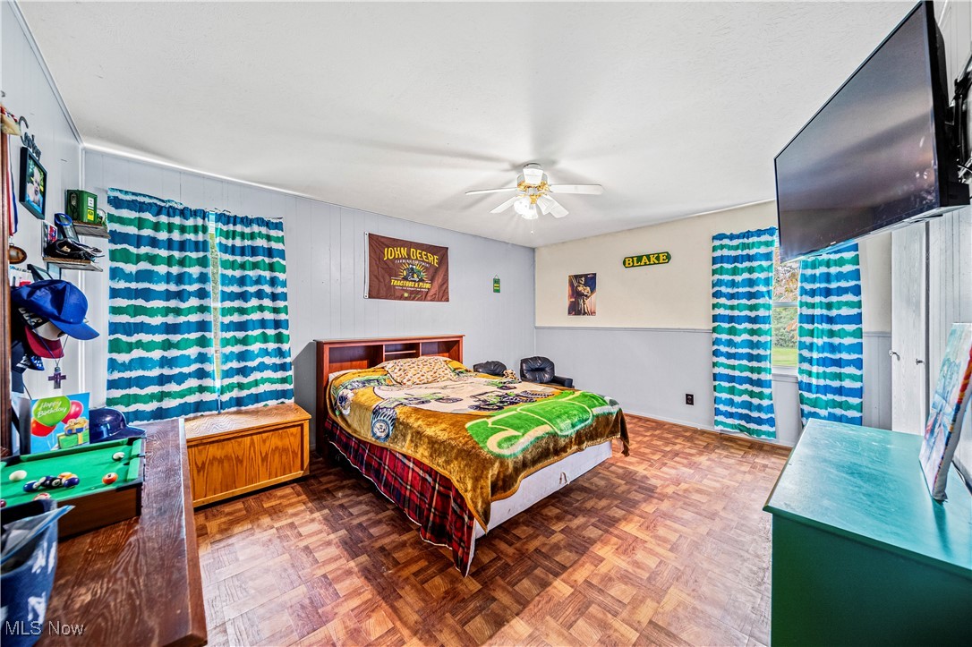 Connecticut Western Reserve Su - Residential