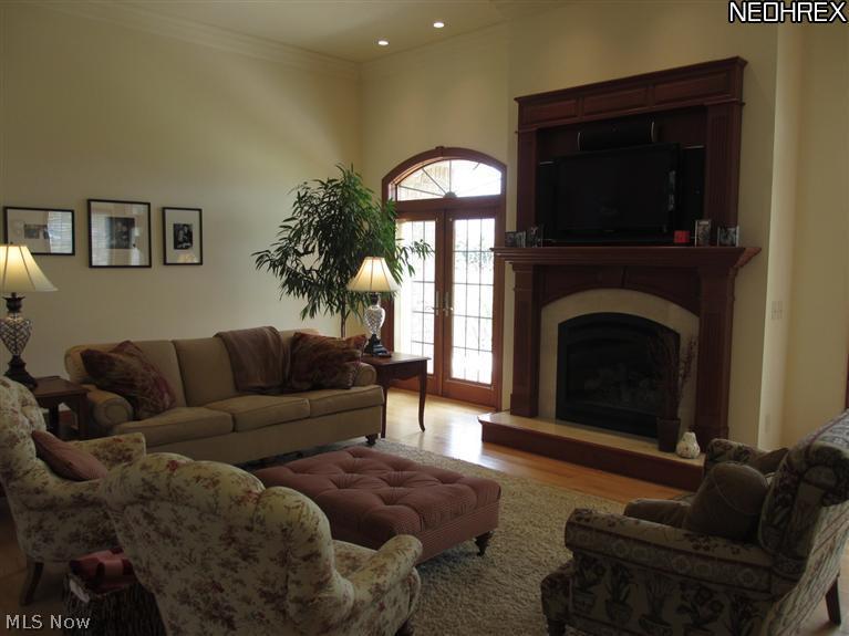 Twin Oaks - Residential