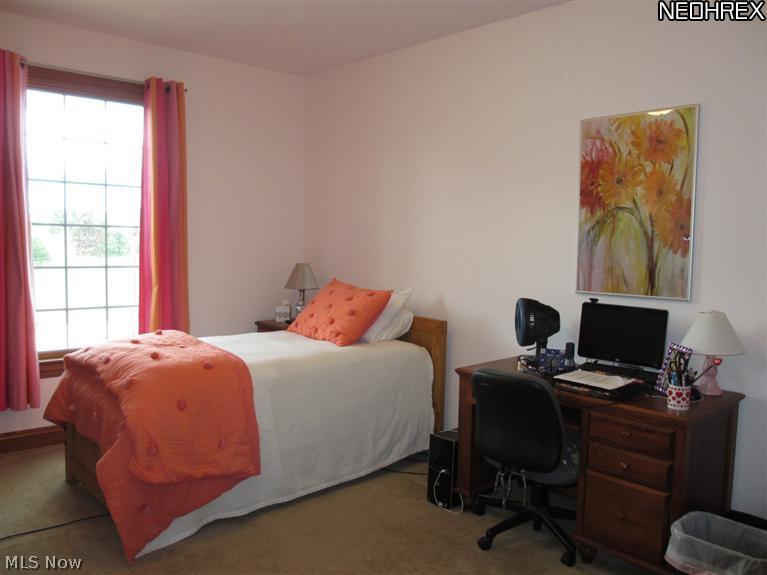 Twin Oaks - Residential