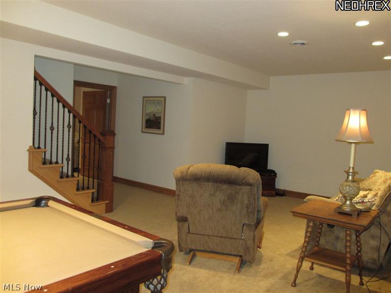 Twin Oaks - Residential