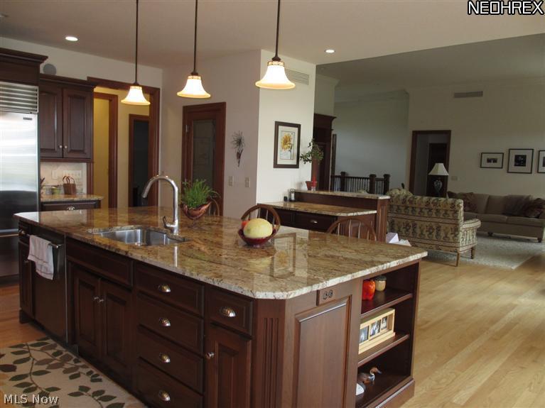 Twin Oaks - Residential