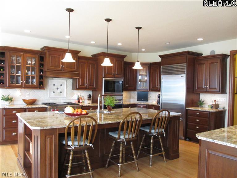 Twin Oaks - Residential