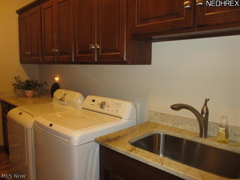 Twin Oaks - Residential